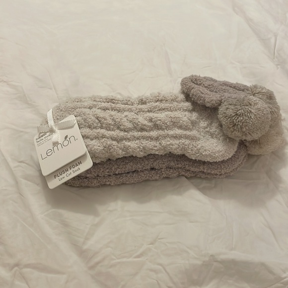 Anthropologie/Lemon NWT Plush Foam Low Cut Socks - Picture 3 of 6